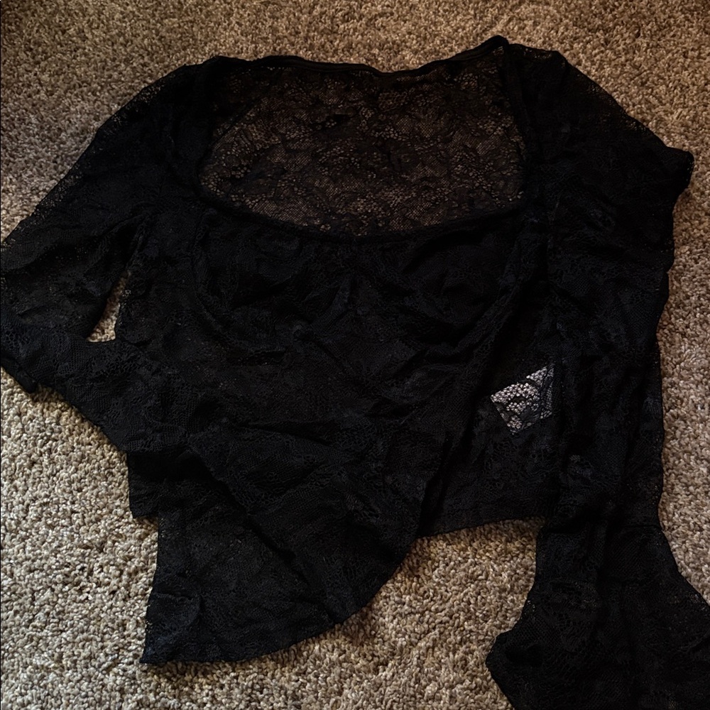 Black Lace Long Sleeve Top